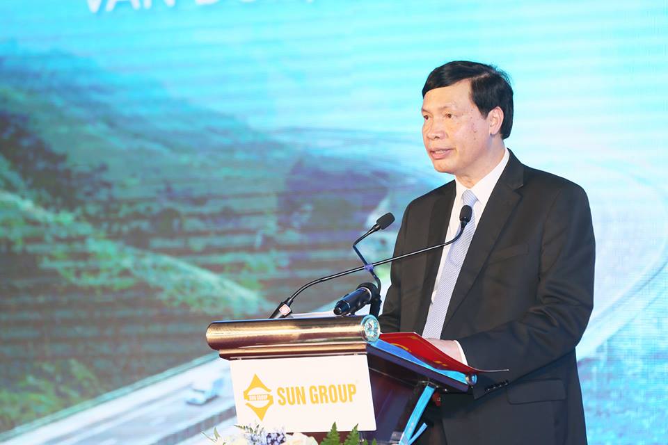 Đồng chí Nguyễn Đức Long, Phó Bí thư Tỉnh ủy, Chủ tịch UBND Tỉnh phát biểu tại Lễ khởi công